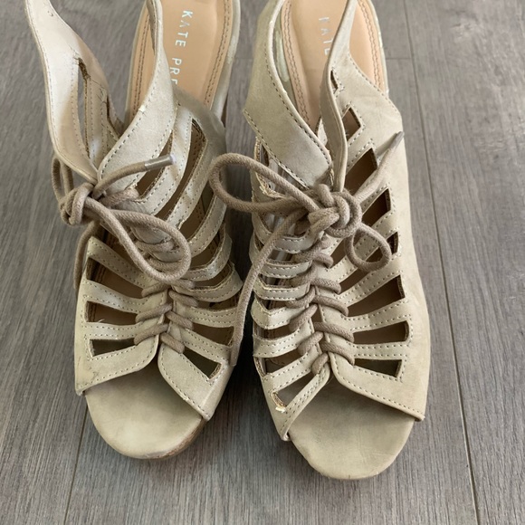 Late Preston Cream Nude Wedge Heel Shoes Sz 9. B1 - Picture 3 of 9